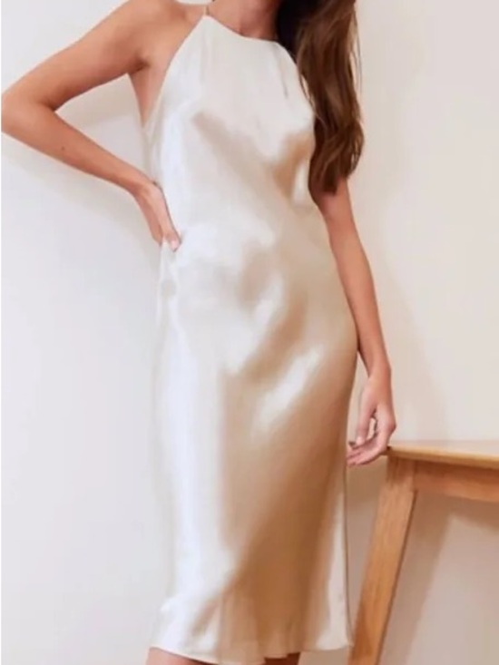 Aritzia Dresses & Skirts - Babaton Lato midi dress in Champagne